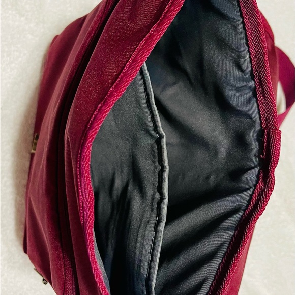 Eddie Bauer travel- messenger bag - new - Picture 4 of 4